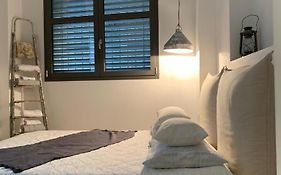 Cozy Room In The Heart Of Como